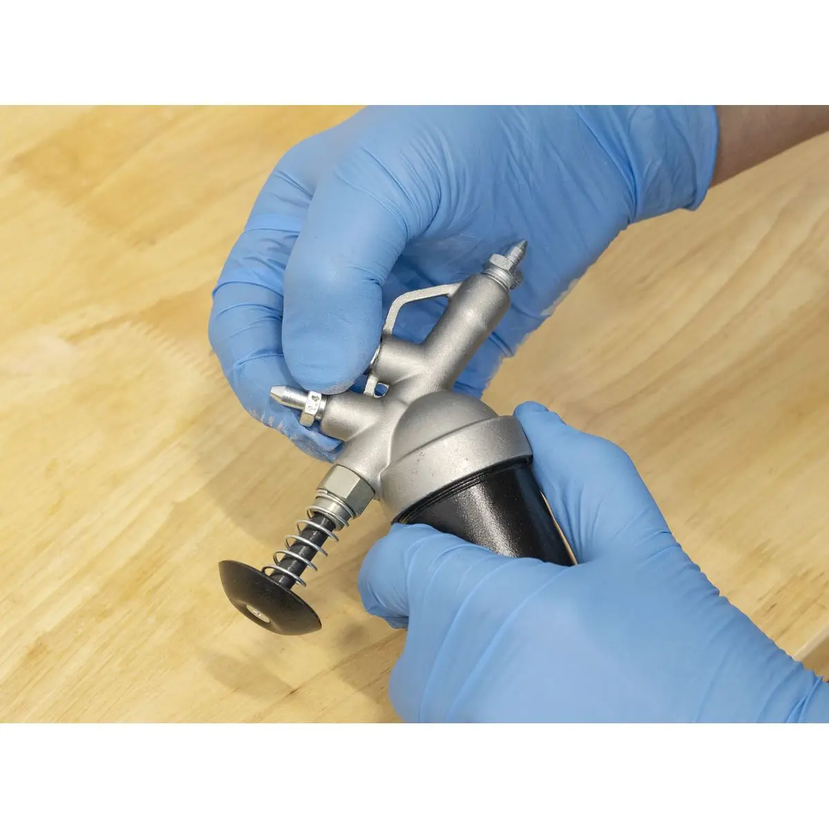 Sealey Mini Grease Gun Push Type - Image 8