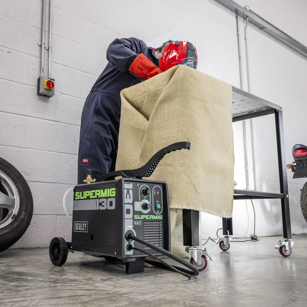 Sealey Mini MIG Welder 130A 230V - Image 12