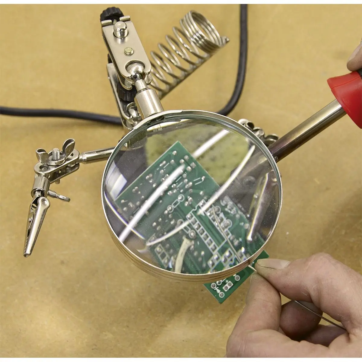 Sealey Mini Robot Soldering Stand with Magnifier & Iron Holder - Image 6