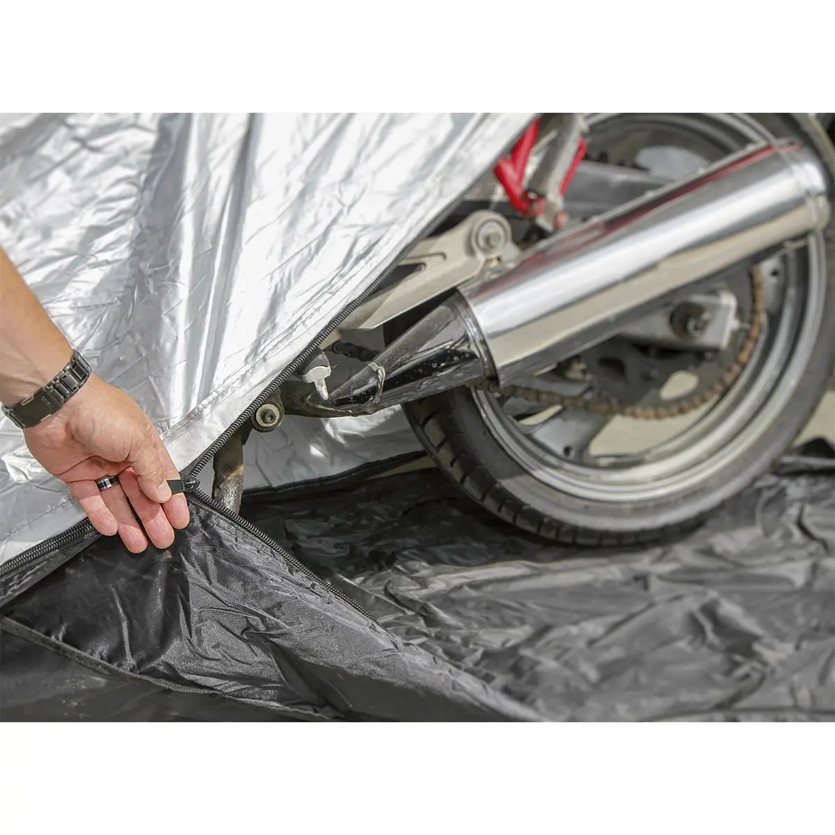 Sealey Motorcycle Coverall - Medium with Solar Panel Pocket - Image 10