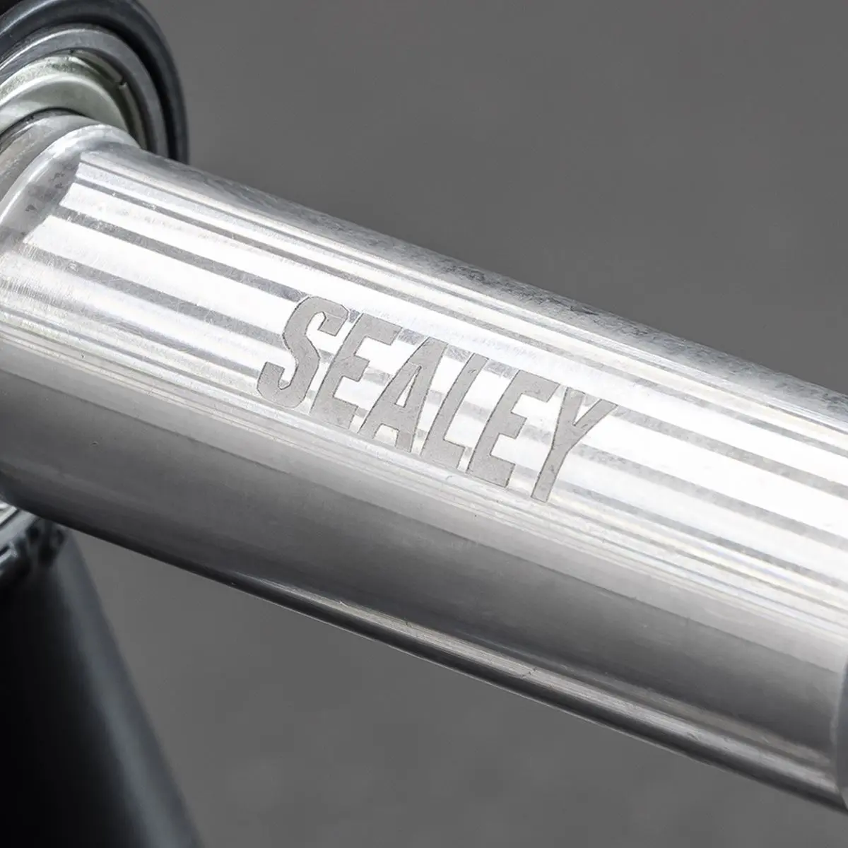 Sealey Motorcycle Stand Single-Sided Pin Adaptor 30.5mm - Image 8