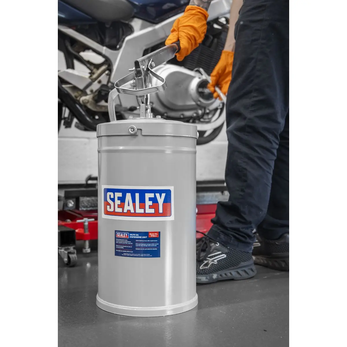 Sealey Oil Dispensing Unit 14L - Image 9