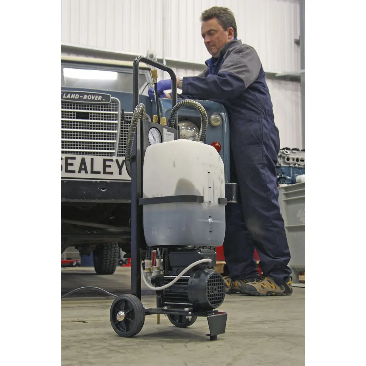 Sealey Oil Extractor Mobile 230V - Image 14
