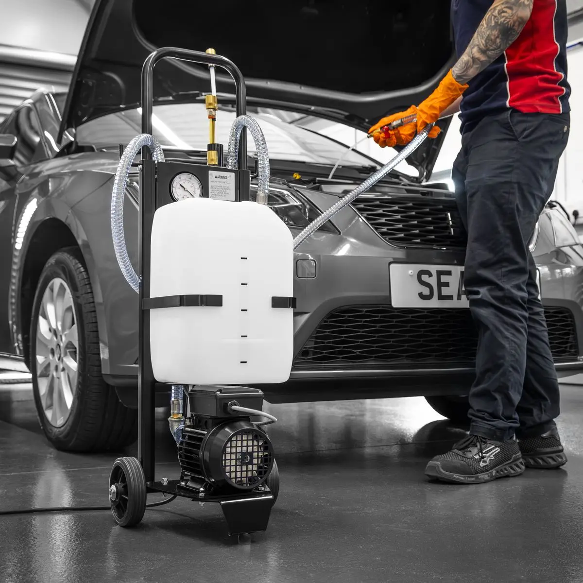 Sealey Oil Extractor Mobile 230V - Image 8