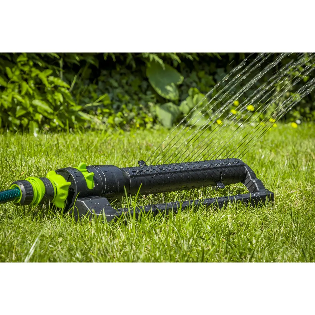 Sealey Oscillating Water Sprinkler with 18 Nozzles - Image 5