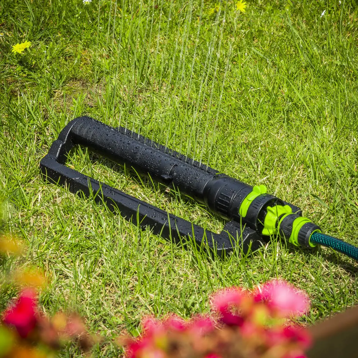 Sealey Oscillating Water Sprinkler with 18 Nozzles - Image 6