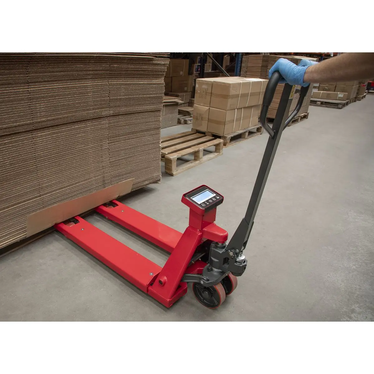 Sealey Pallet Truck with Scales - 2000kg Capacity 1150 x 555mm - Image 7