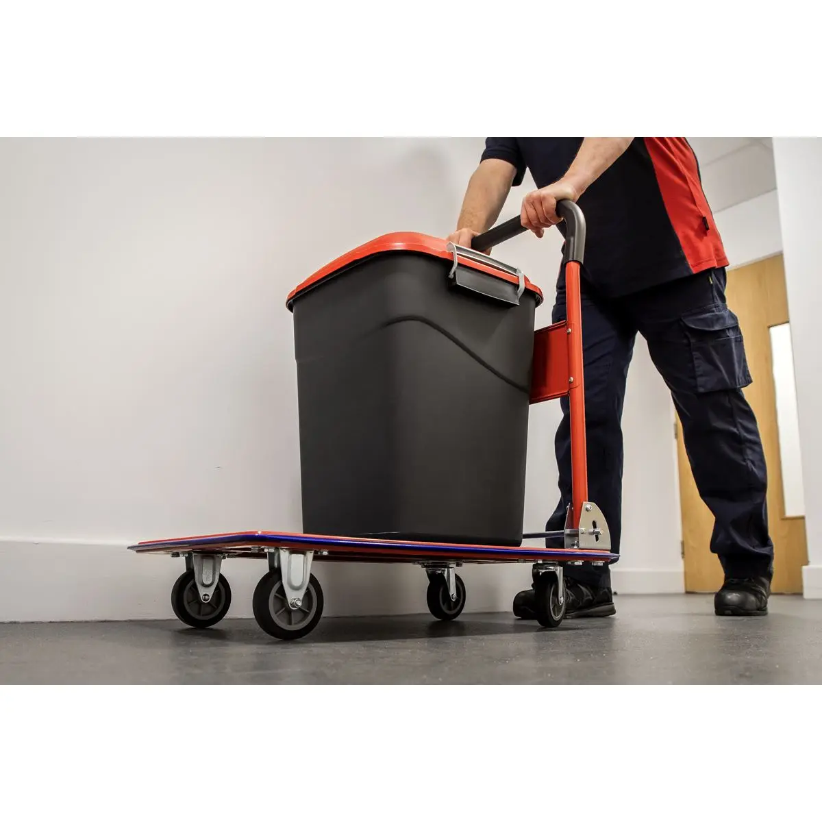 Sealey Platform Truck 150kg Capacity - Image 3
