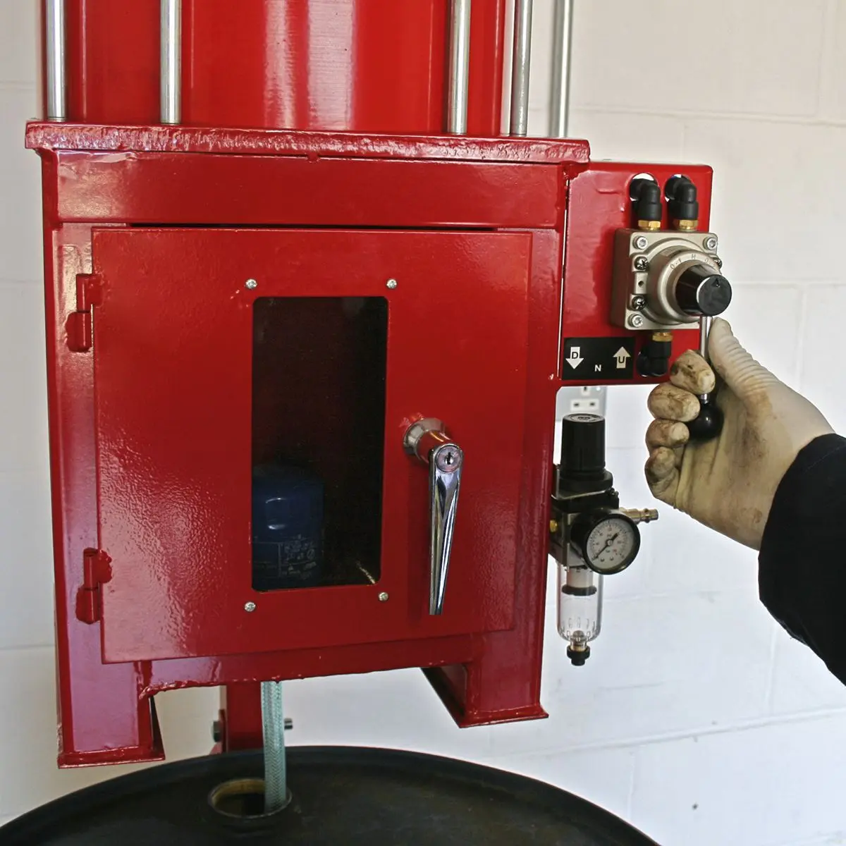 Sealey Pneumatic Oil Filter Crusher - Image 7