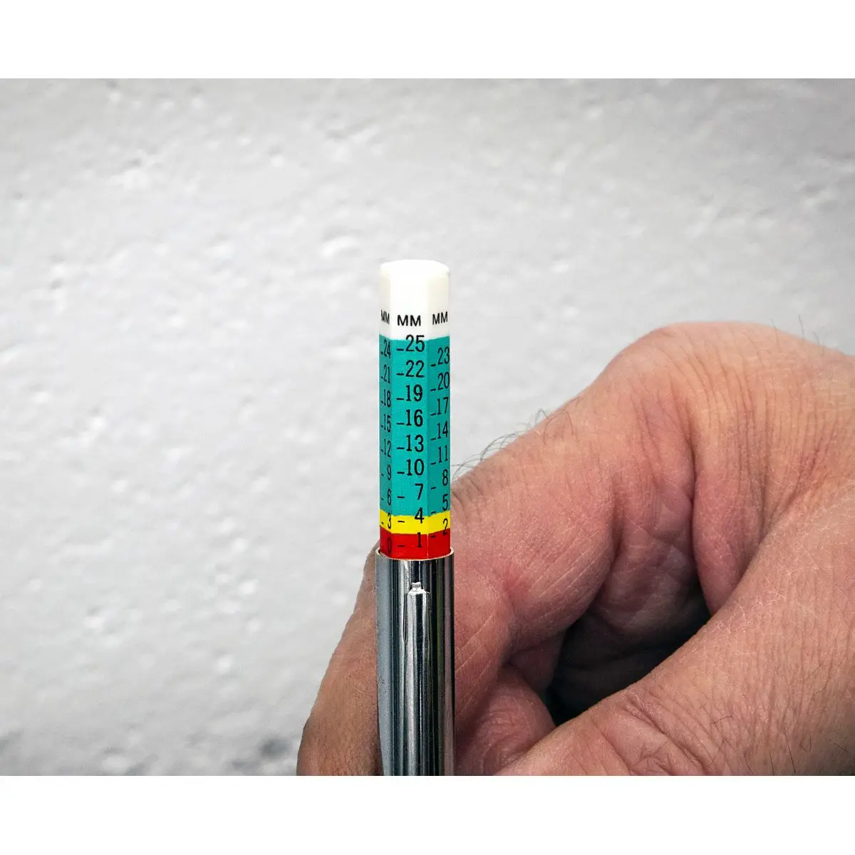 Sealey Pocket Type Tyre Tread Depth Gauge - Image 3