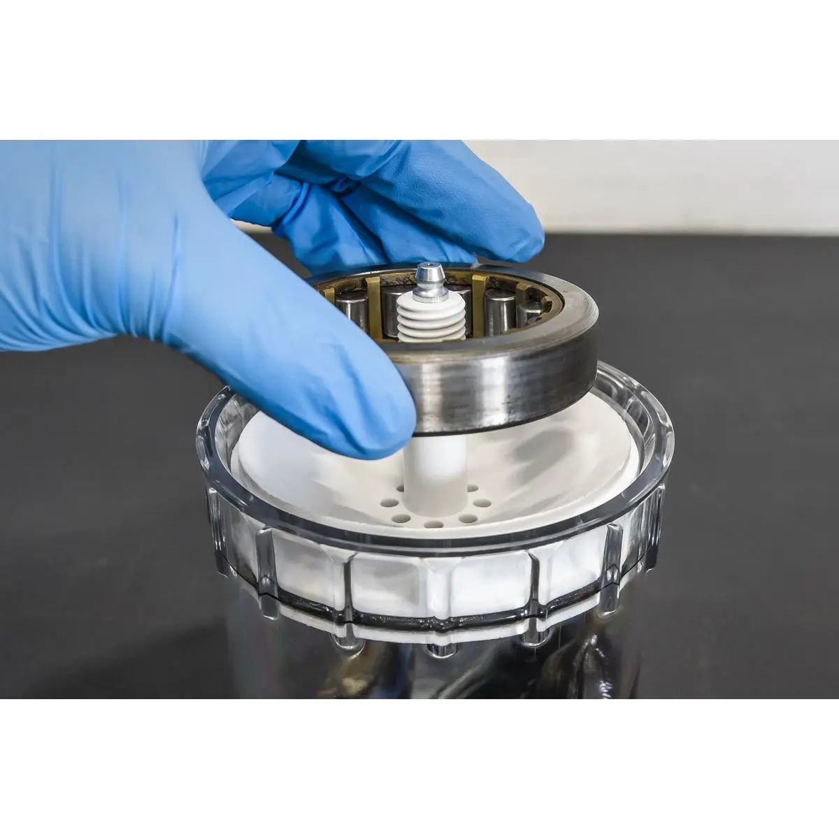 Sealey Portable Bearing Grease Packer Tool - Image 3