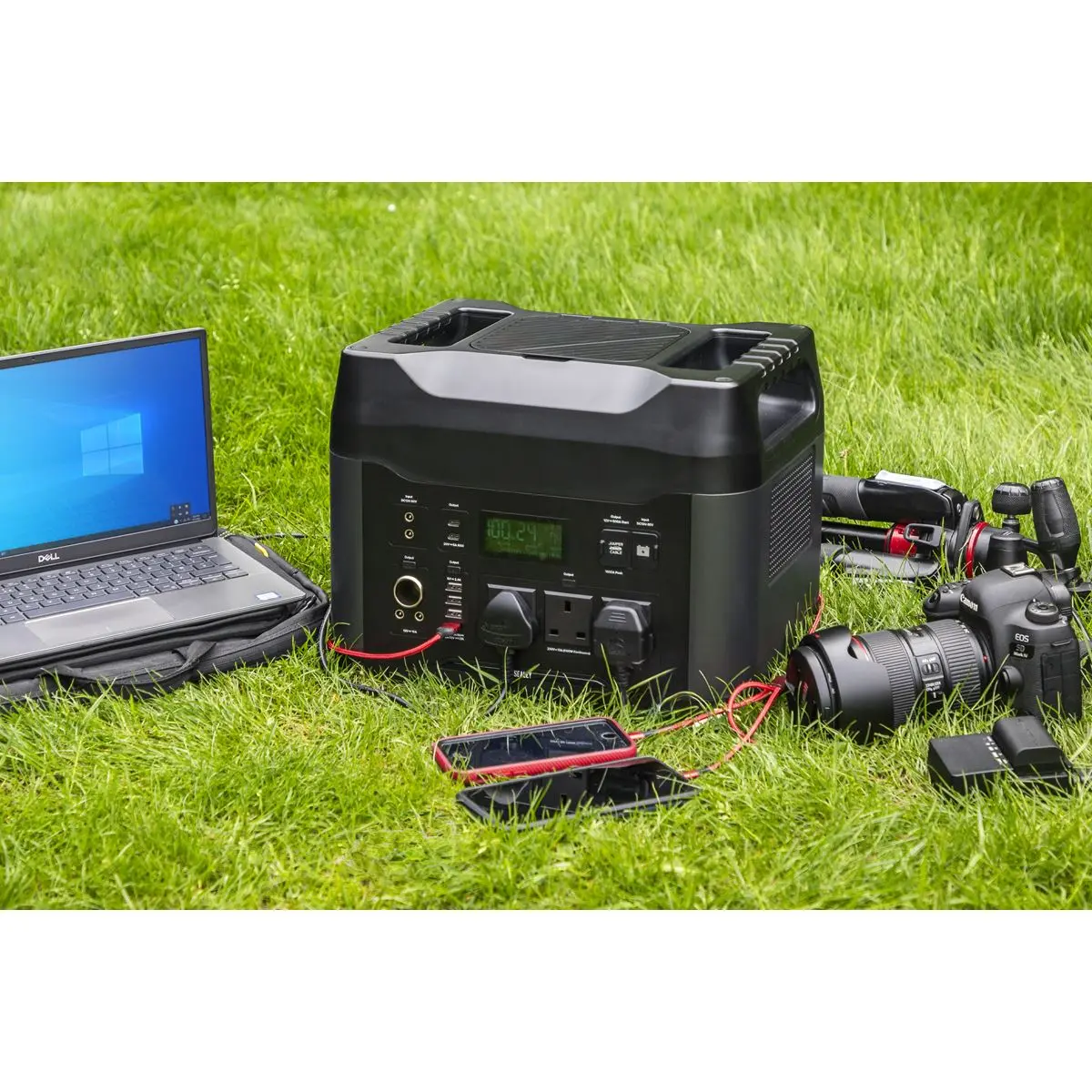 Sealey Portable Power Station 2200W - Image 9