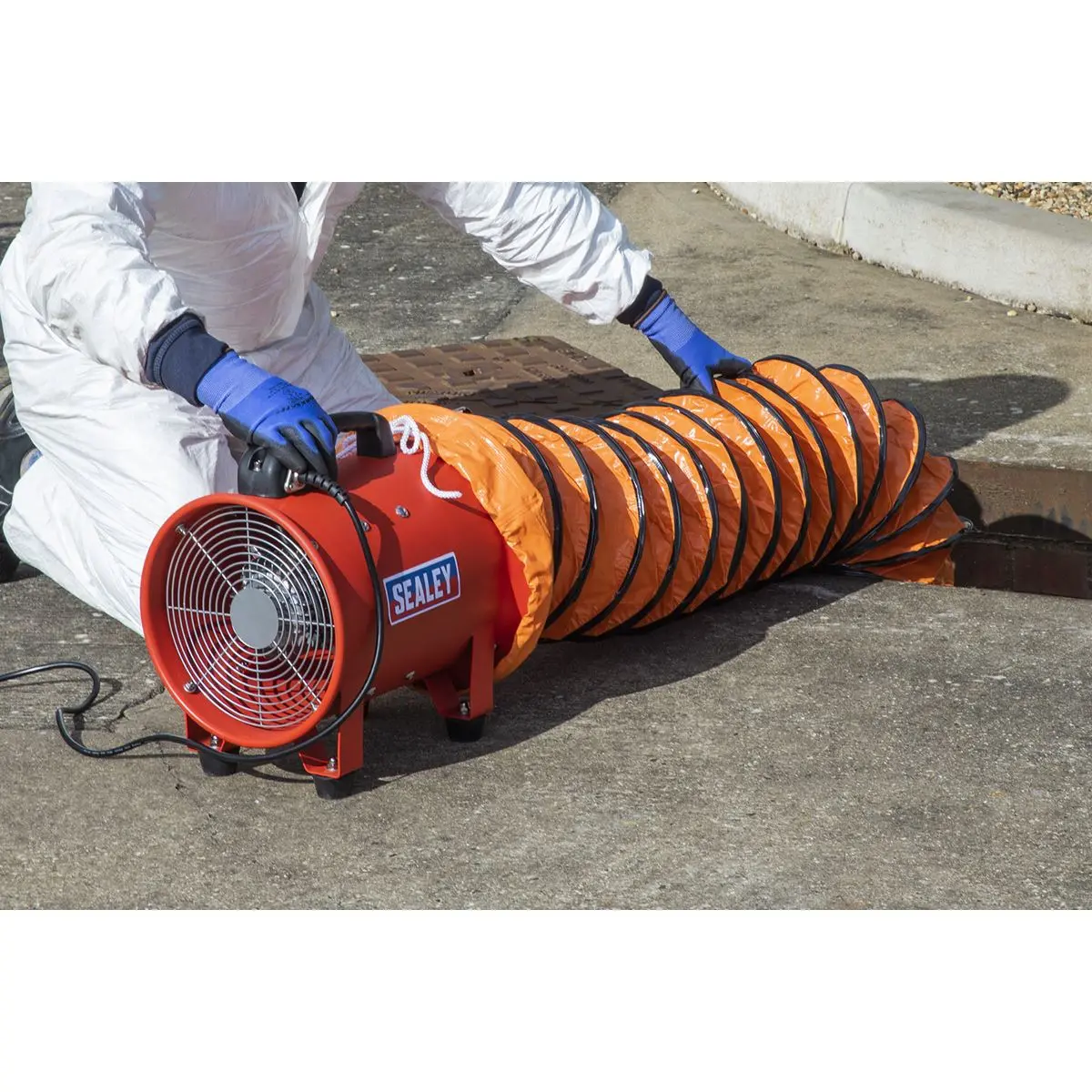 Sealey Portable Ventilator Ø250mm with 5m Ducting - Image 7