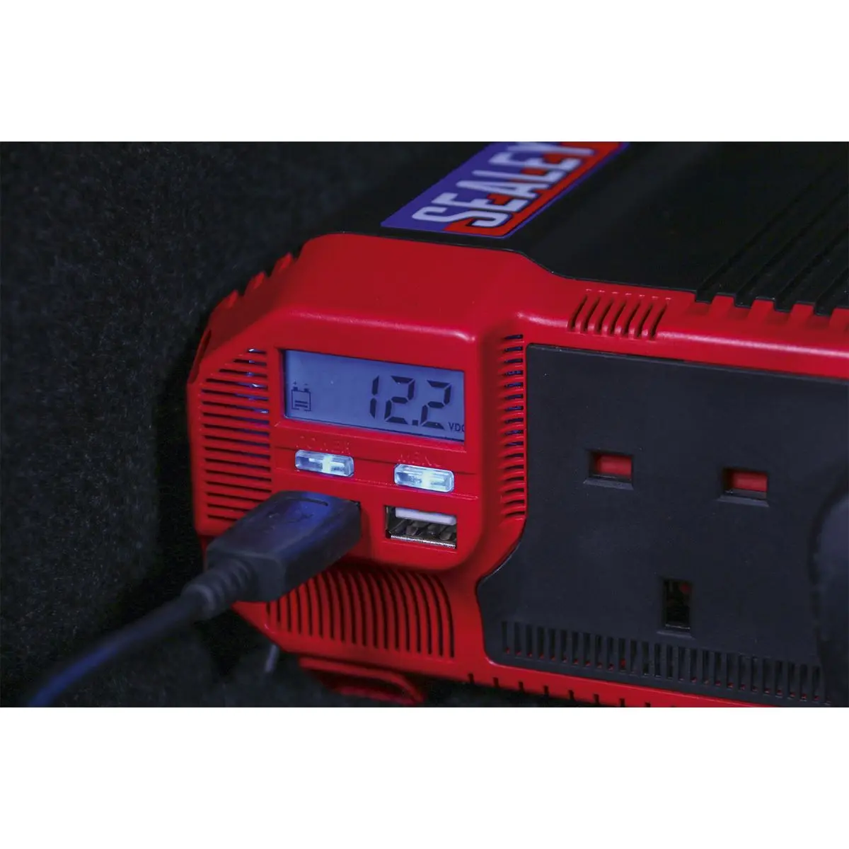 Sealey Power Inverter Modified Sine Wave 1100W 12V DC - 230V ~ 50Hz - Image 5