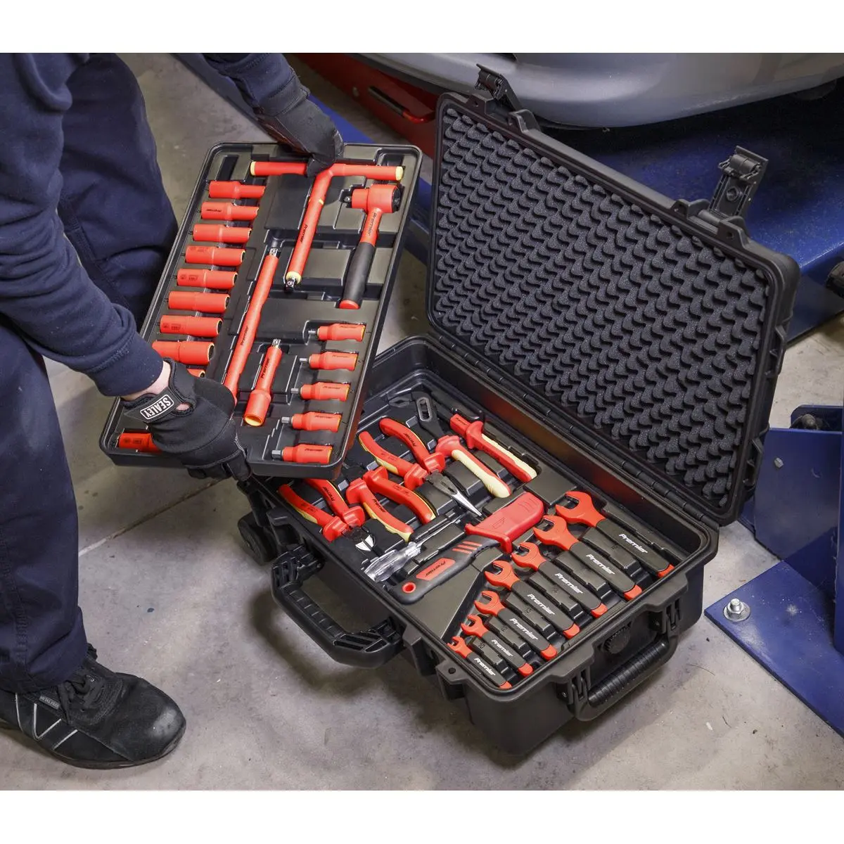 Sealey Premier 1000V Insulated Tool Kit 3/8"Sq Drive 50pc - Image 11