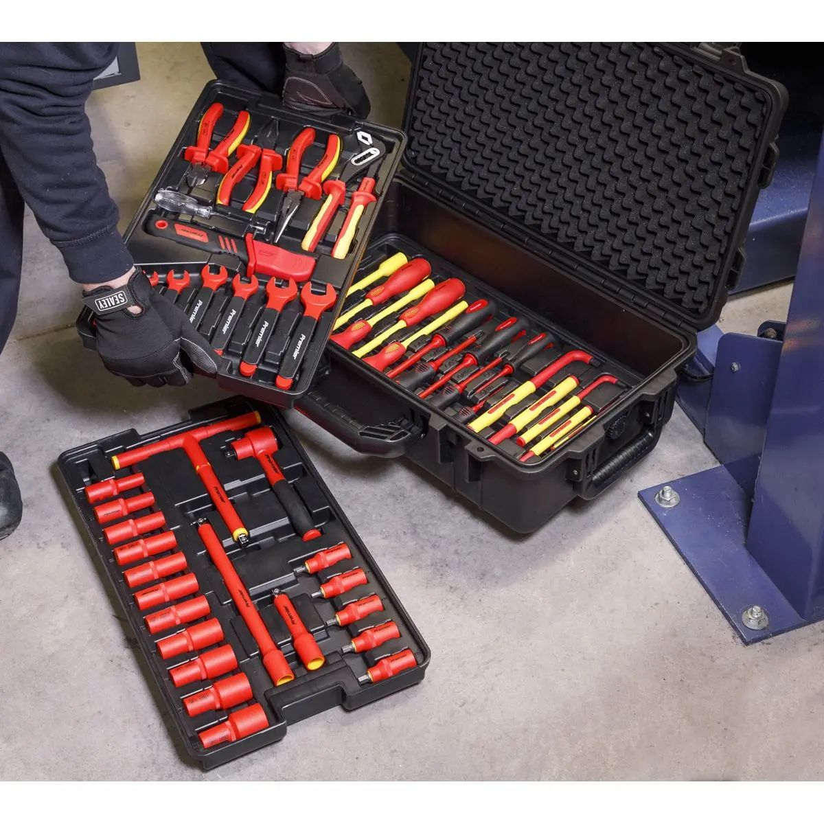 Sealey Premier 1000V Insulated Tool Kit 3/8"Sq Drive 50pc - Image 9