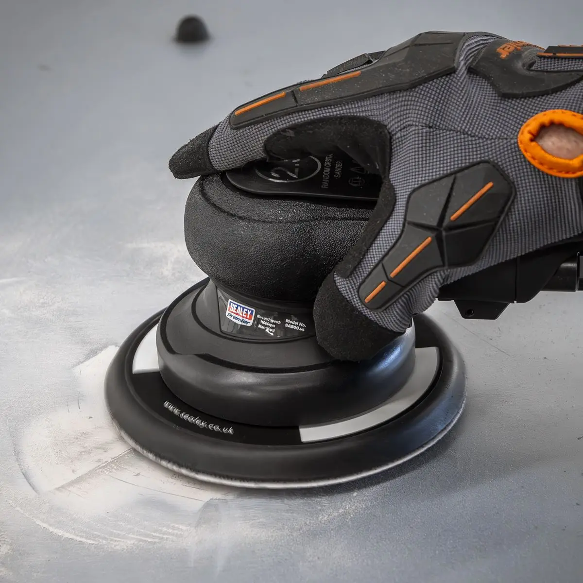 Sealey Premier Air Palm Orbital Sander Ø150mm - Image 8
