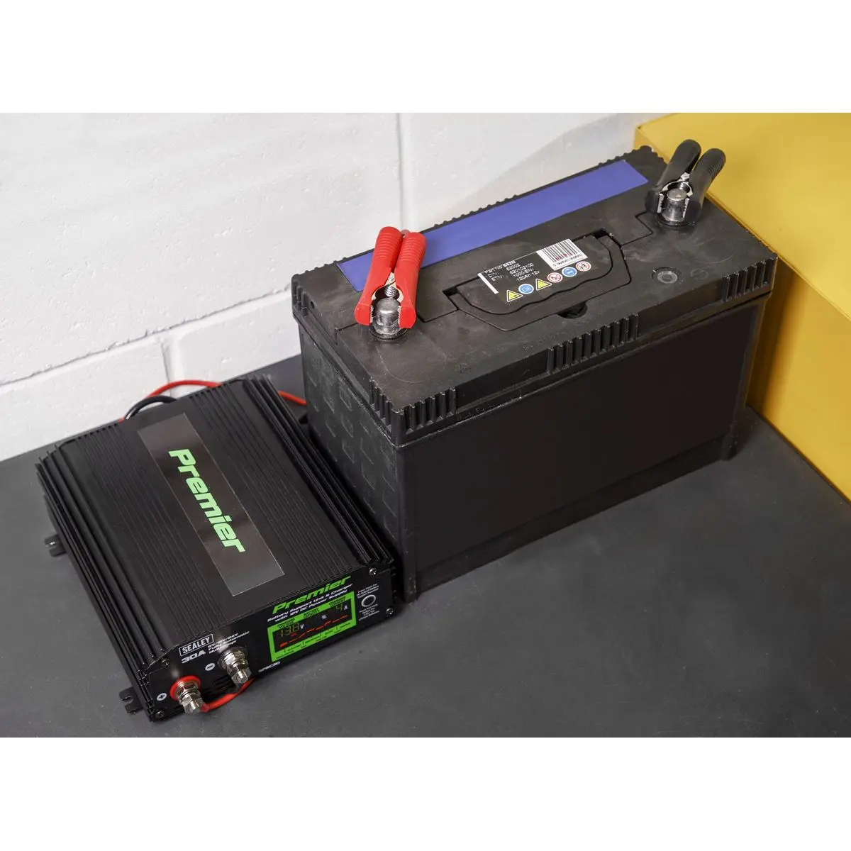 Sealey Premier Battery Support Unit Charger & Maintainer 30A - Image 6