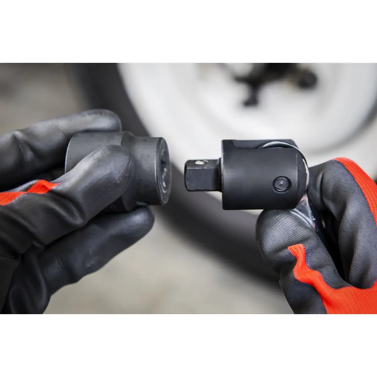 Sealey Breaker Bar 600mm 1/2" Drive Red Premier Wheel Wrench Cracker Knuckle - Image 2