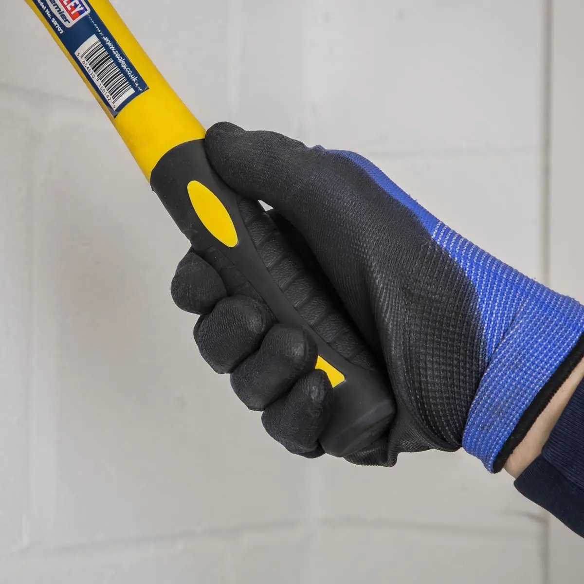 Sealey Premier Double Ended Scutch Hammer with Fibreglass Handle - Image 7