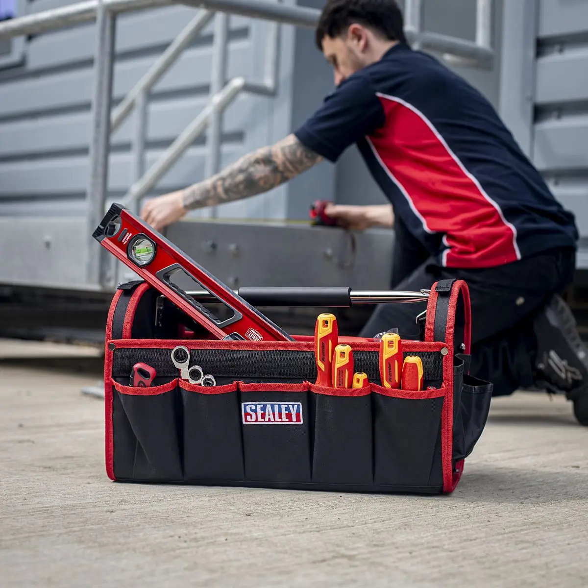 Sealey Premier Electrician's Tool Kit 100pc - Image 4