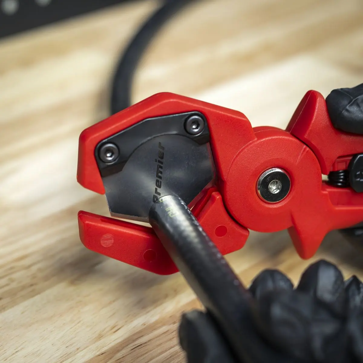 Sealey Premier Hose Cutter Ø3-32mm - Image 4