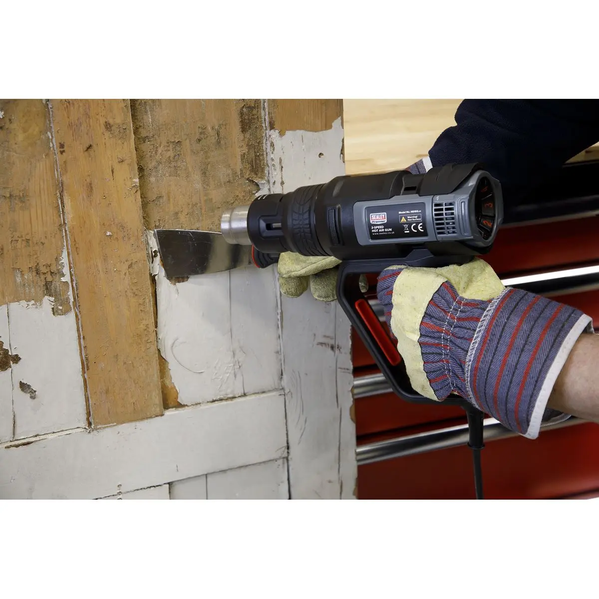 Sealey Premier Hot Air Gun 2000W 3-Speed 50-600°C Variable Heat - Image 3