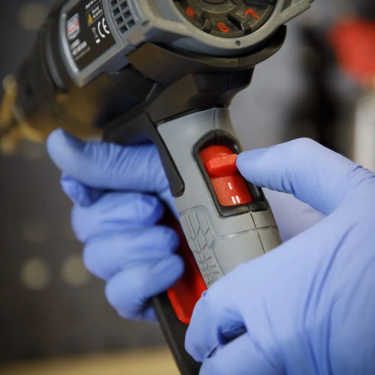 Sealey Premier Hot Air Gun 2000W 3-Speed 50-600°C Variable Heat - Image 5