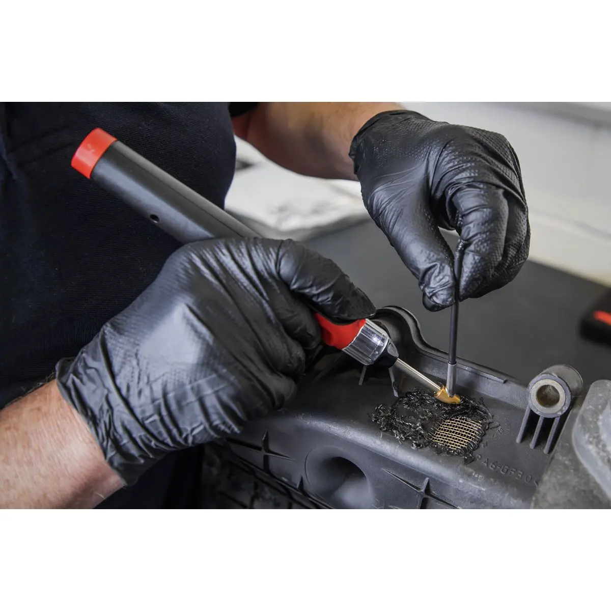 Sealey Premier Plastic Welding Repair Kit Rechargeable Lithium-ion 30W - Image 6