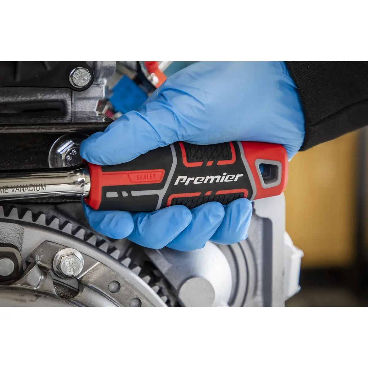Sealey Premier Ratchet Wrench 1/2"Sq Drive Flip Reverse - Image 6
