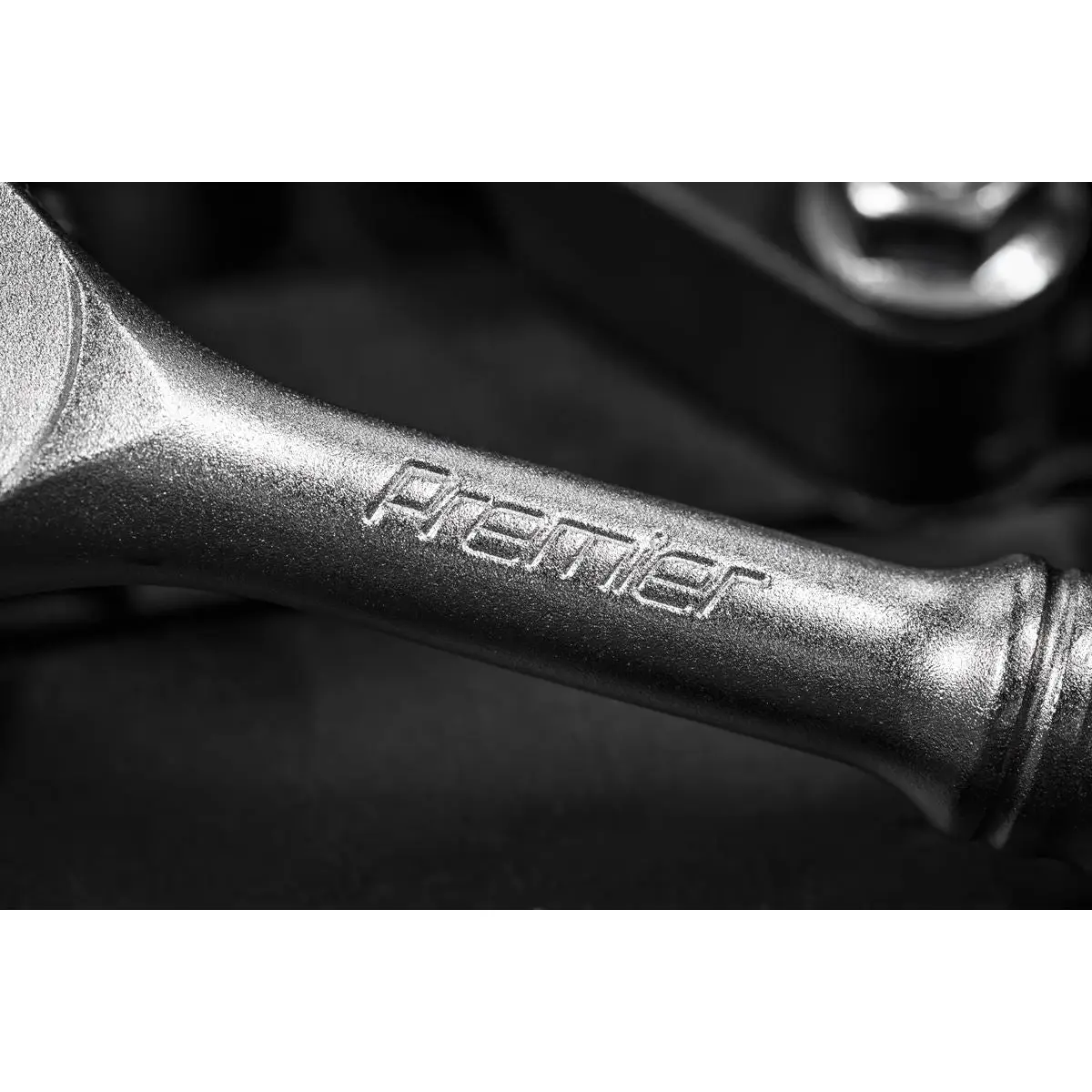 Sealey Premier Platinum Ratchet Wrench 1/4"Sq Drive 90-Tooth Flip Reverse - Premier Platinum - Image 3
