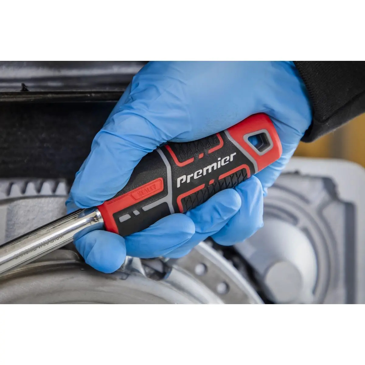 Sealey Premier Ratchet Wrench 3/8"Sq Drive Flip Reverse - Image 2