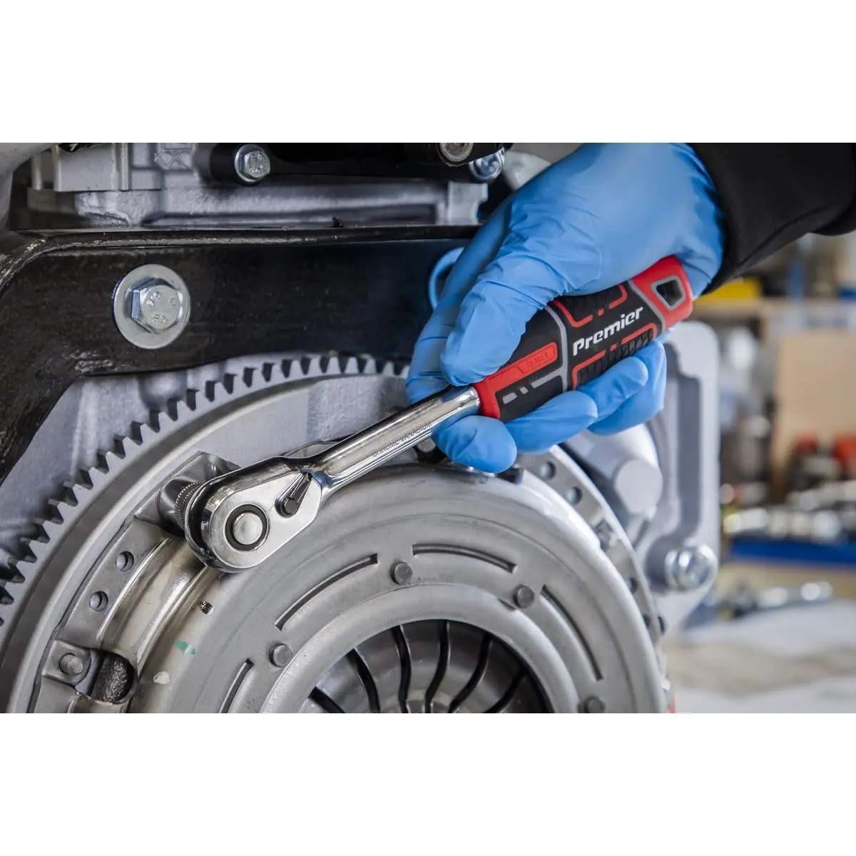 Sealey Premier Ratchet Wrench 3/8"Sq Drive Flip Reverse - Image 4