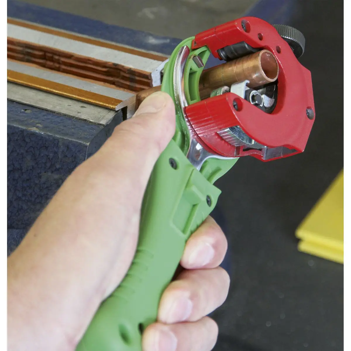 Sealey Premier Ratcheting Pipe Cutter 2-in-1 Ø6-28mm - Image 3