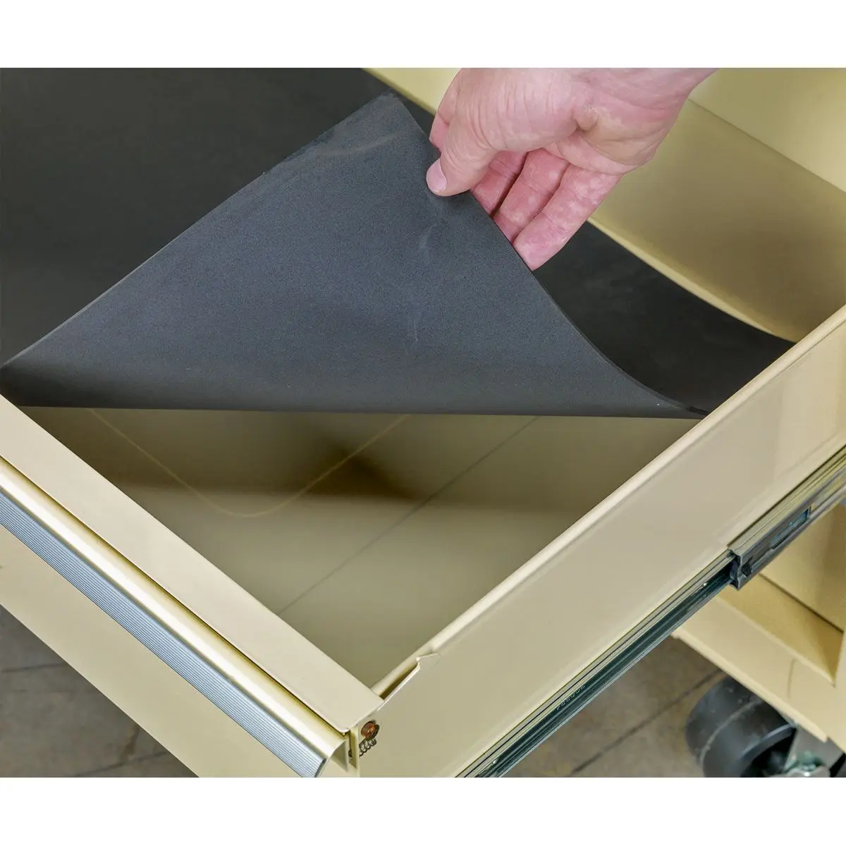 Sealey Premier Retro Style Topchest, Mid-Box Tool Chest & Rollcab Combination 10 Drawer Cream - Image 7