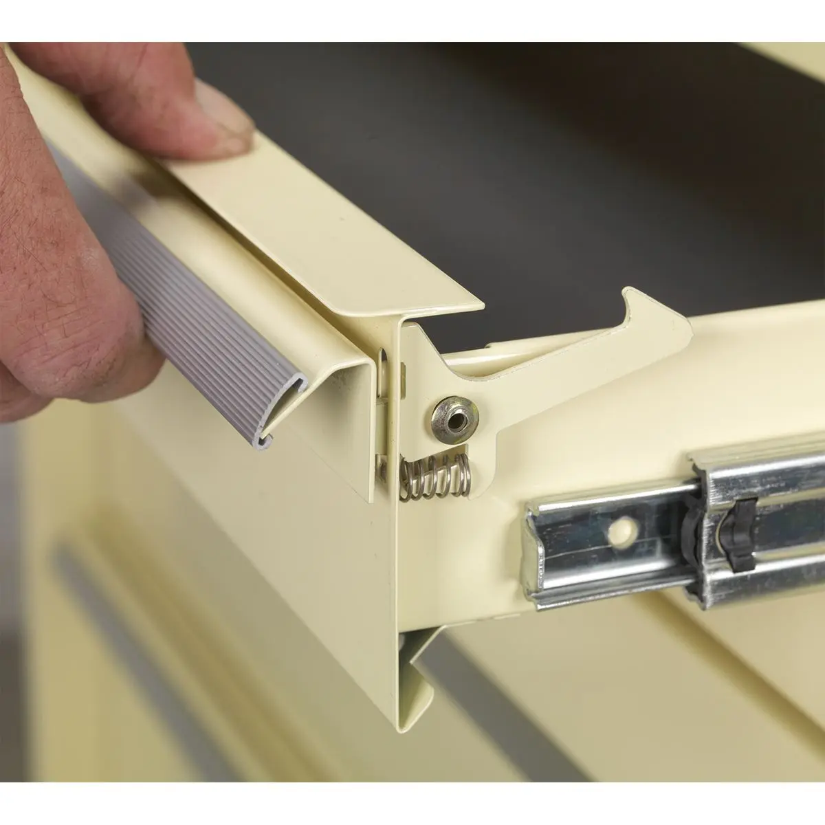 Sealey Premier Rollcab 4 Drawer Retro Style - Image 7