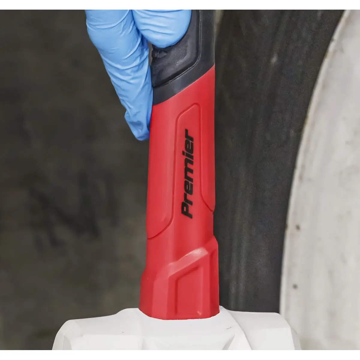 Sealey Premier Rubber Mallet with Fibreglass Shaft 16oz - Image 4