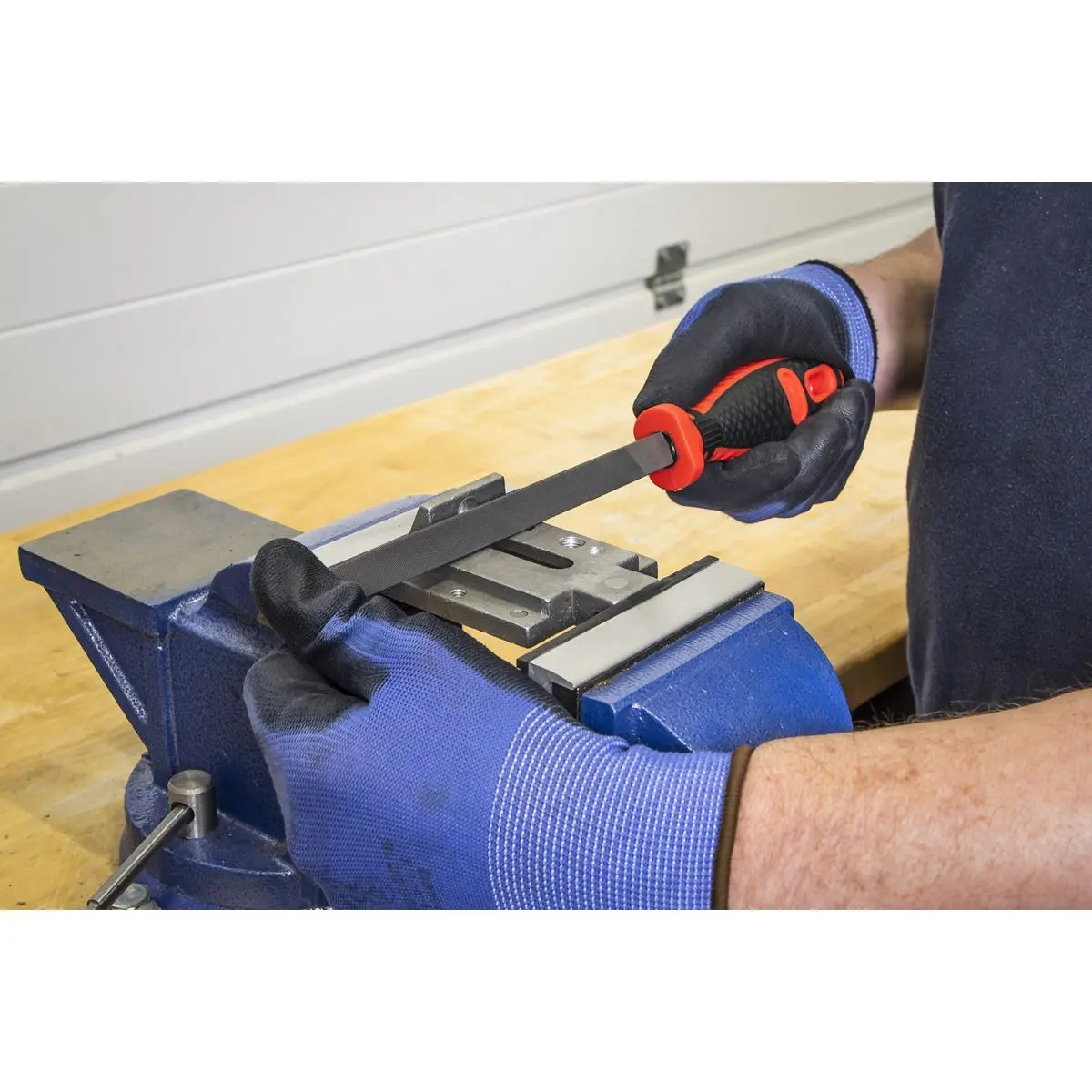 Sealey Premier Smooth Cut 3-Square Engineer's File 200mm - Image 5