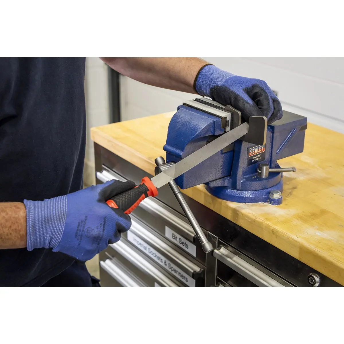 Sealey Premier Smooth Cut Half-Round Engineer's File 200mm - Image 4