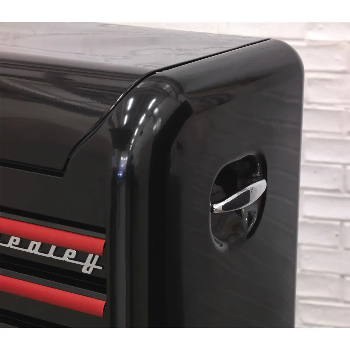 Sealey Premier Topchest 4 Drawer Wide Retro Style - Black with Red Anodised Drawer Pulls - Image 3