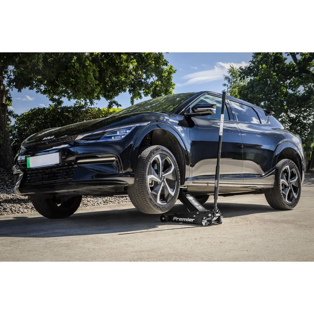 Sealey Premier Premier Low Profile Trolley Jack with Rocket Lift 4 Tonne - Black - Image 5