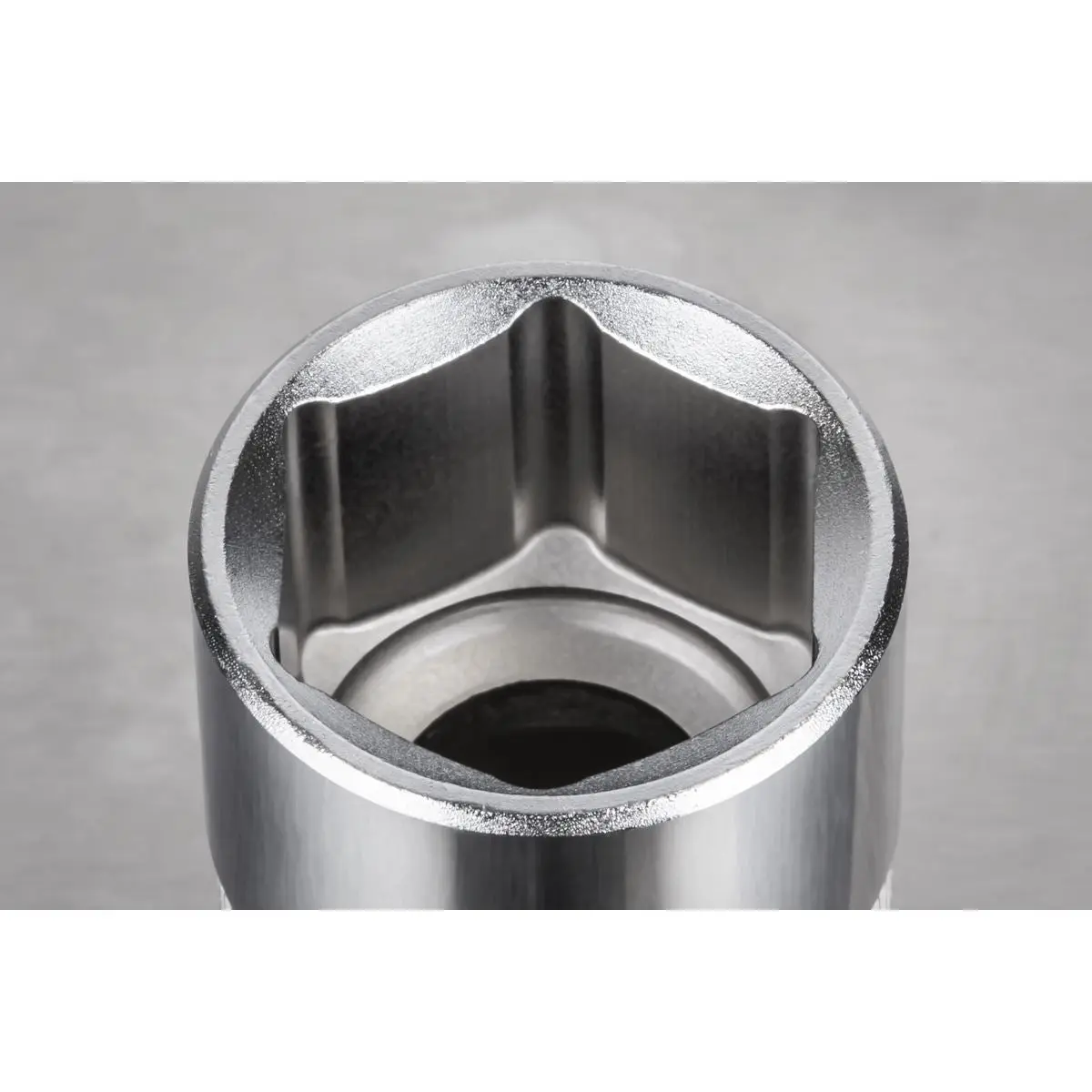 Sealey Premier WallDrive® Socket 18mm 1/2"Sq Drive - Image 7