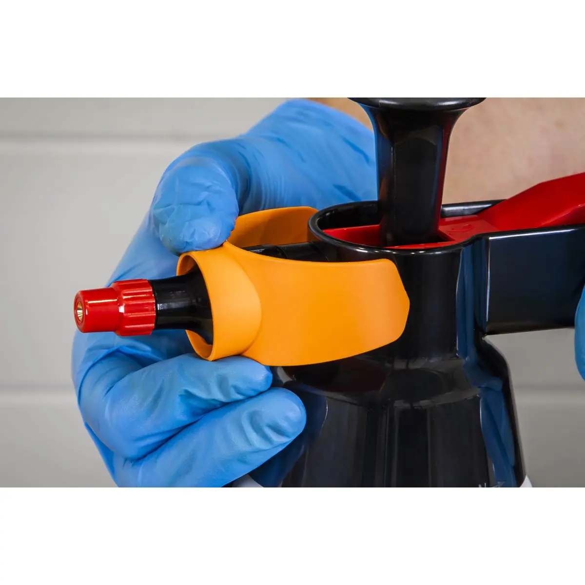 Sealey Pressure Sprayer Colour-Coded Caps 5pc - Image 6