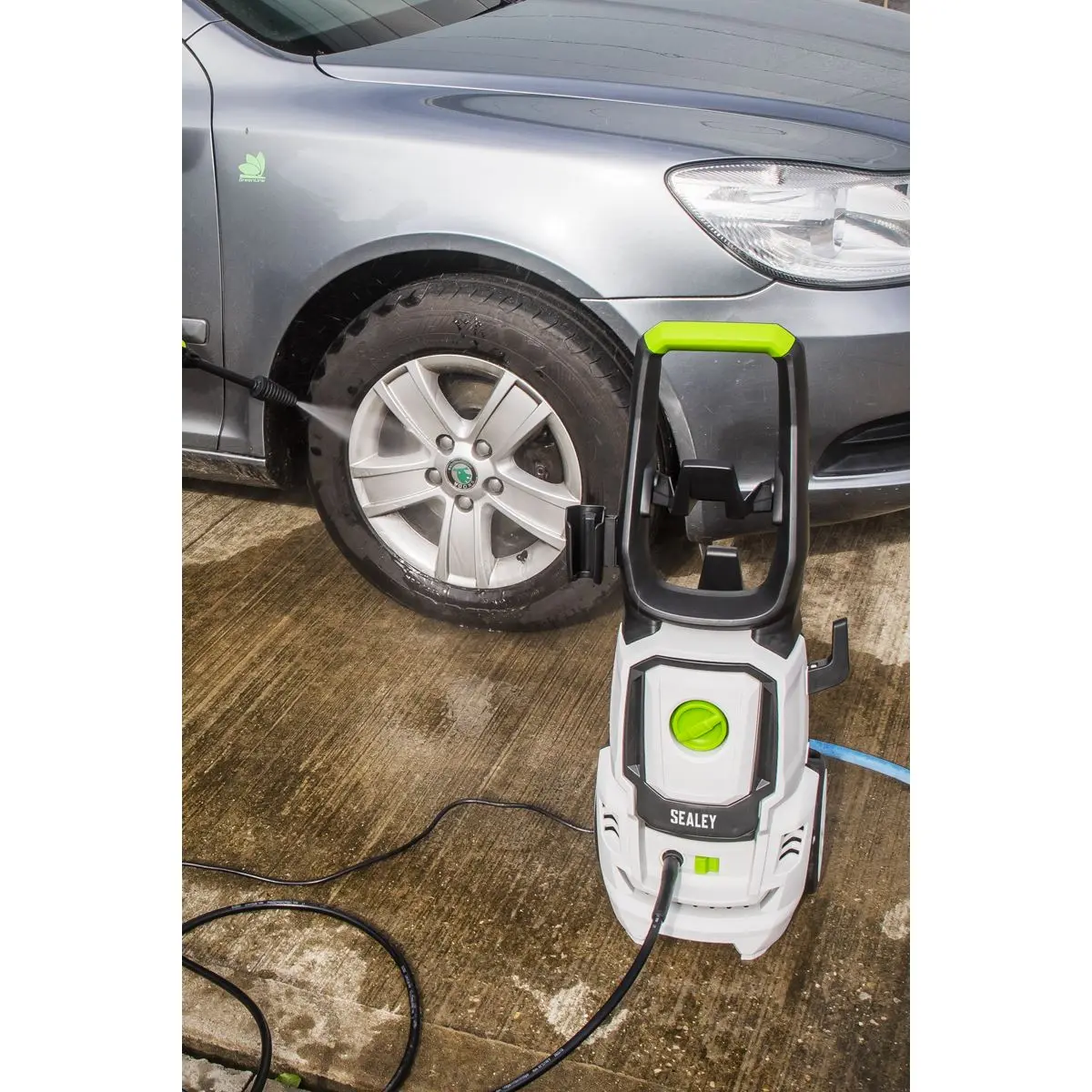 Sealey Pressure Washer 130bar 420L/hr with TSS & Rotablast® Nozzle - Image 3