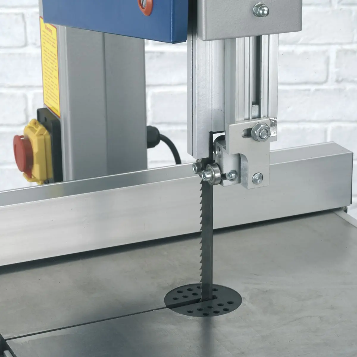 Sealey Professional Bandsaw 305mm - Image 7