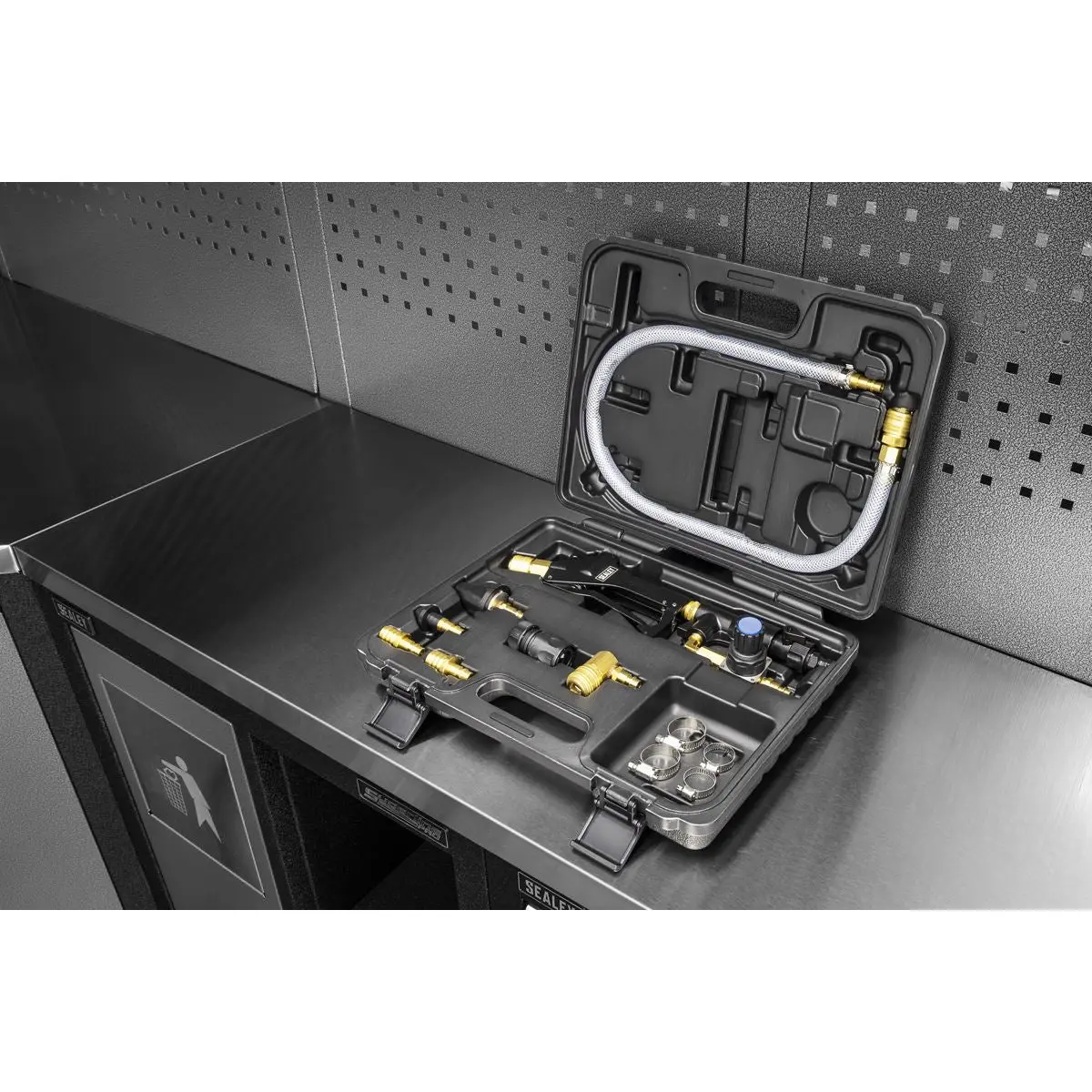 Sealey Pulsating Cooling System Flush Tool Set - Image 5