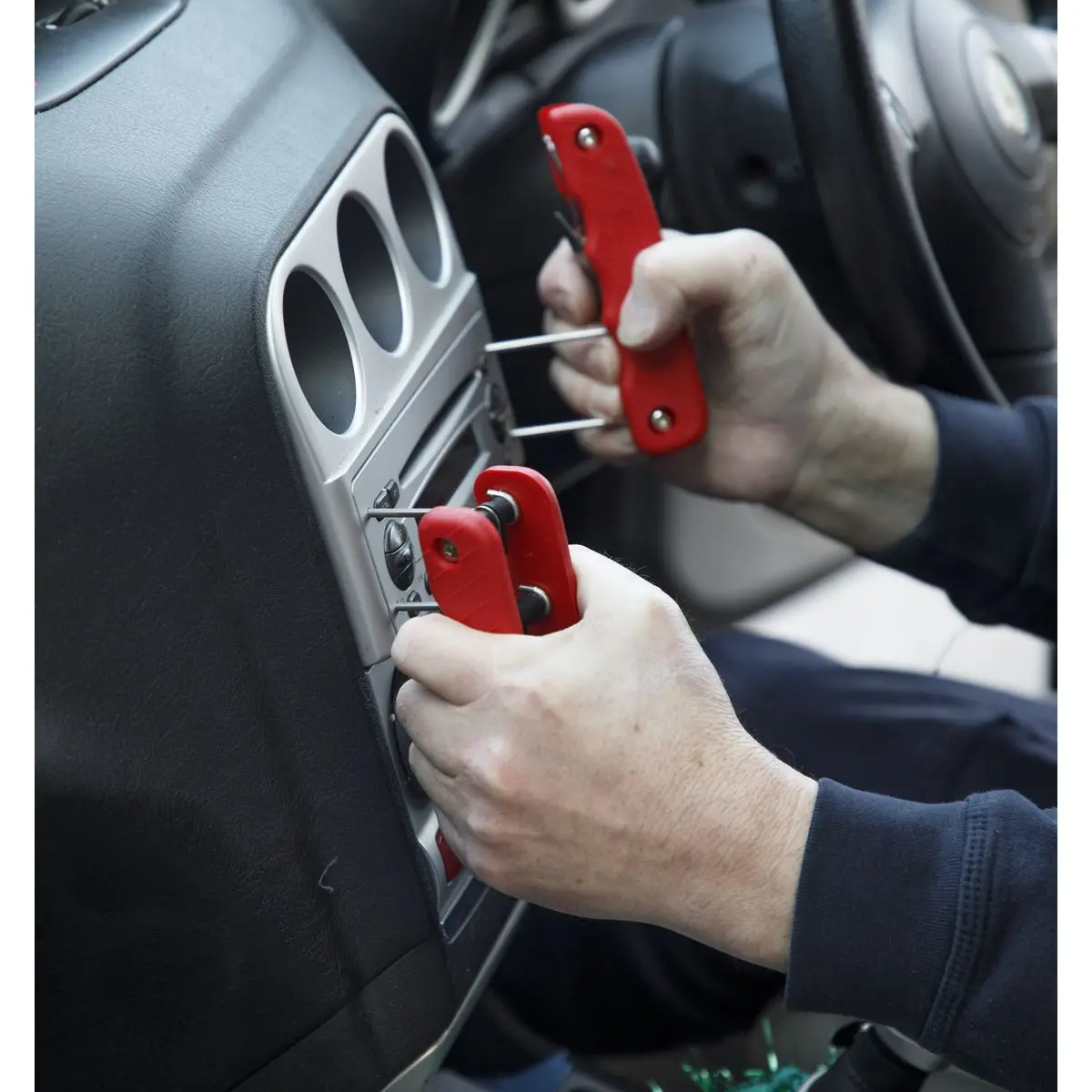 Sealey Radio Release Key Set 36-Function - Image 3