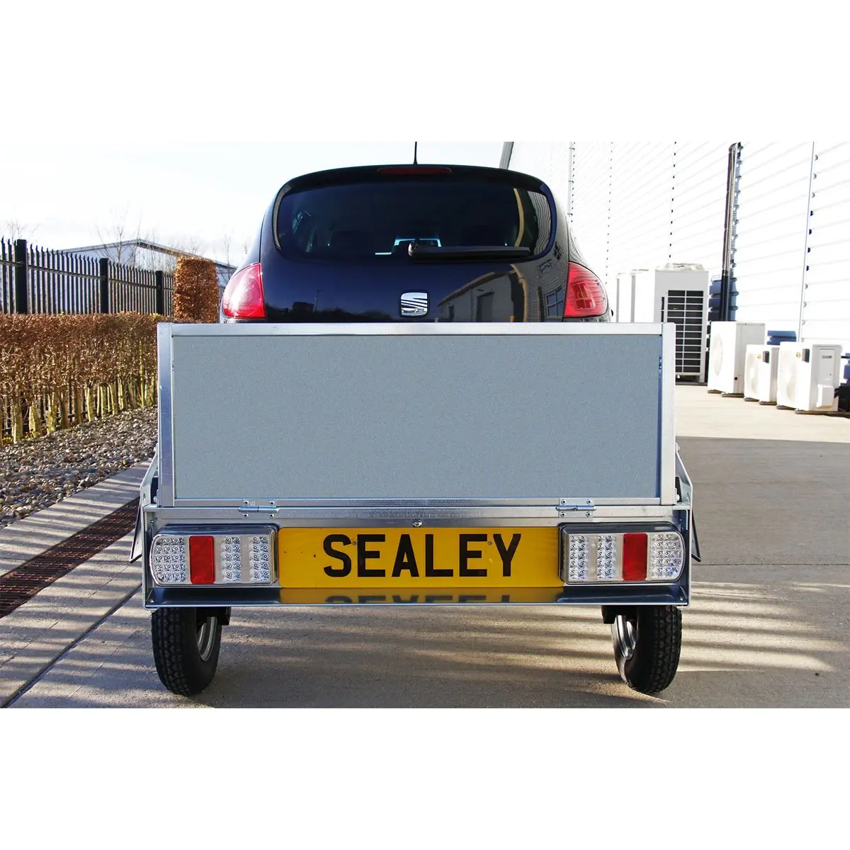 Sealey Rear Rectangle Lamp Cluster (Pair) SMD LED 12V - Image 4