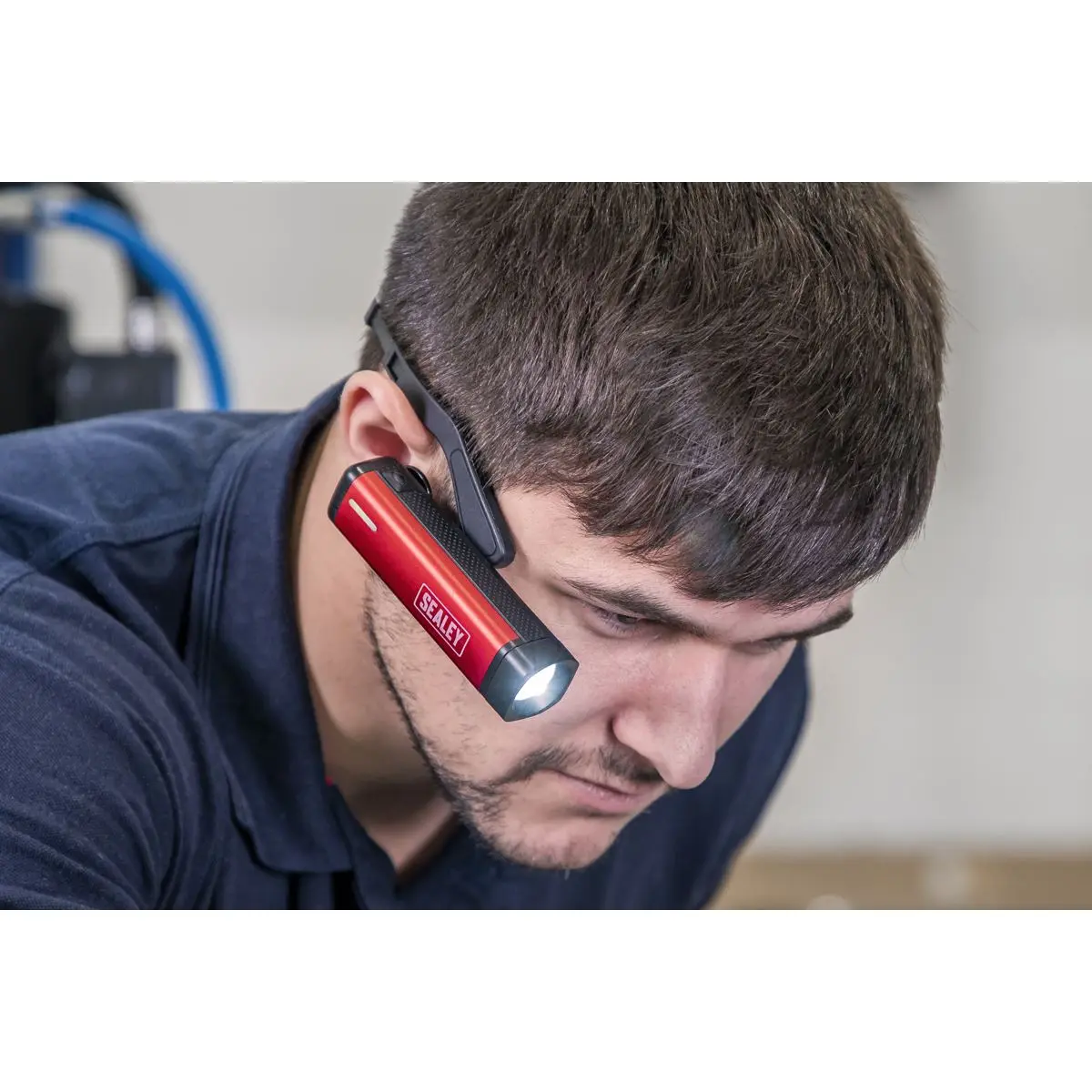 Sealey Rechargeable Head Torch 2.5W SMD LED - Image 9
