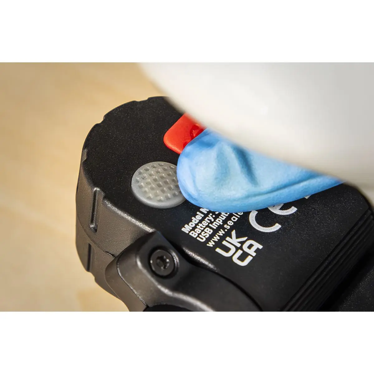 Sealey Rechargeable Spray Gun Light 5W SMD LED - Image 6